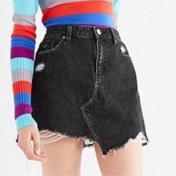 Urban Outfitters BDG Black Washed Denim Distressed Skirt size small - Picture 1 of 5